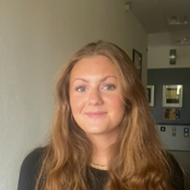 Babysitter i Frederikshavn: Gry