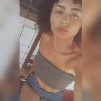 Babysitter in Cabedelo: Fabricia
