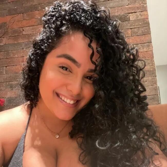 Babysitter in Nova Iguaçu: Lara