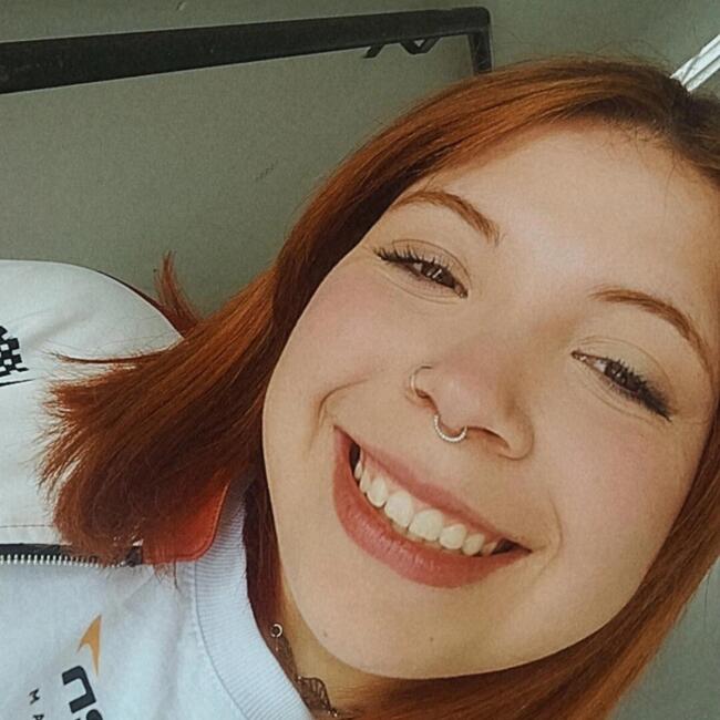 Babysitter in Jaraguá do Sul: Stefany