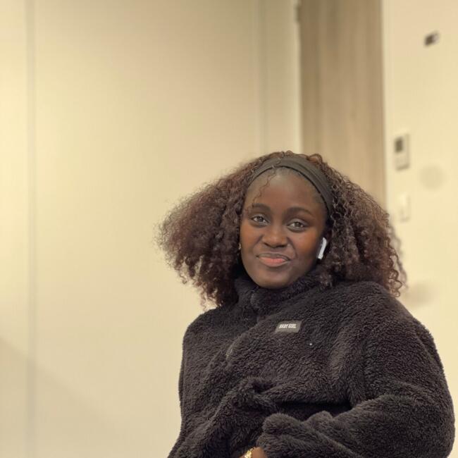 Babysitter in Brussels: Sophietou