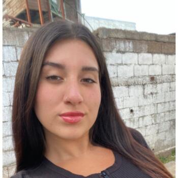 Babysitter in Montevideo: Belen