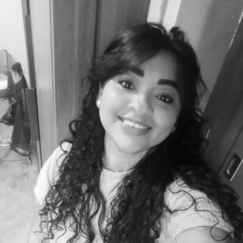Babysitter in Petrolina: Mayara