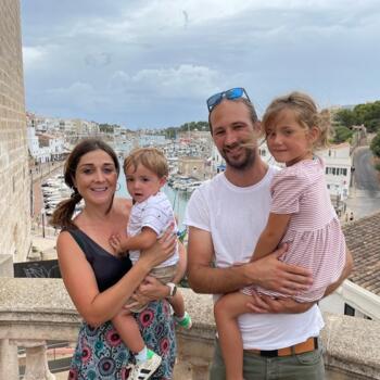 Babysitter Job in Riemst: Babysitter Job Gloria