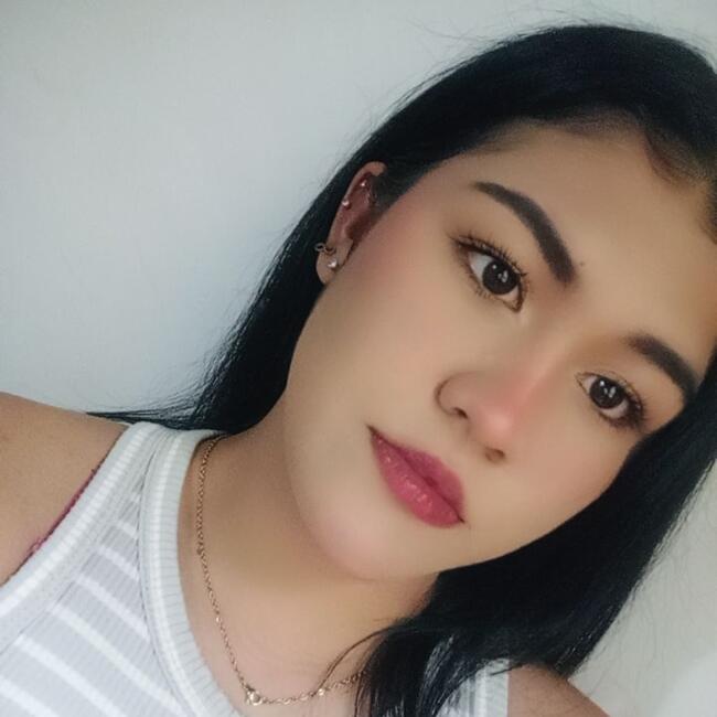 Babysitter in Envigado: Laura conde