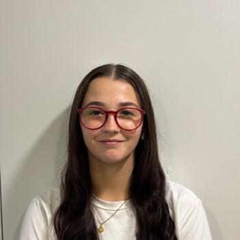 Babysitter em Algés: Érica