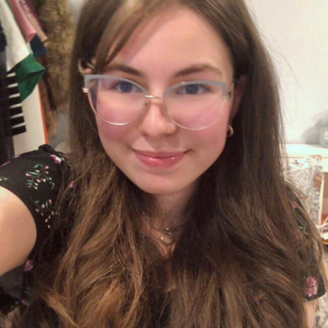 Babysitter in Québec: Ilham