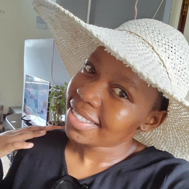 Babysitter in Plettenberg Bay: Yonela