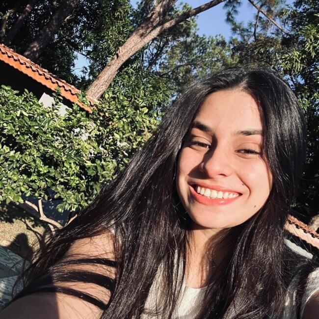 Babysitter in Sinop: LEANDRA