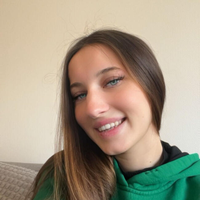 Babysitting job in Angoulême: Alexia