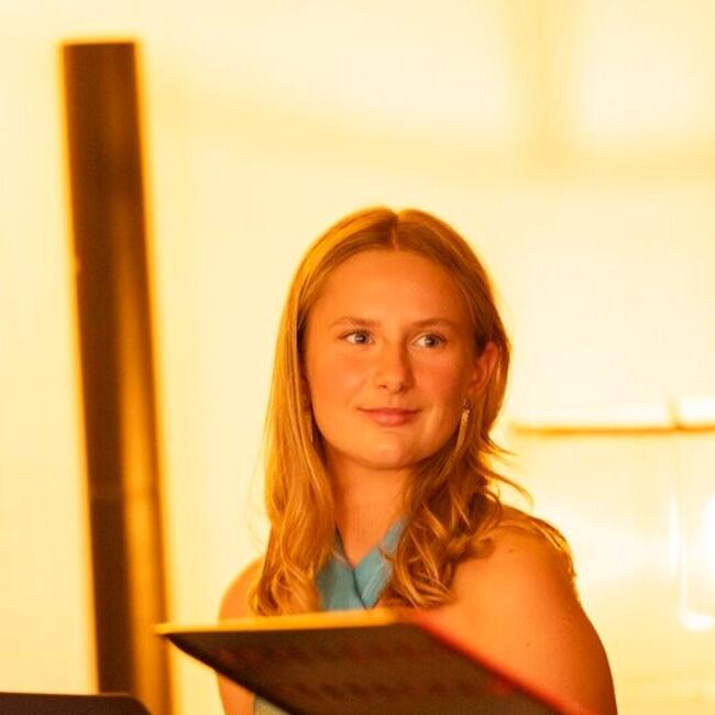 Babysitter in Luxembourg: Emma