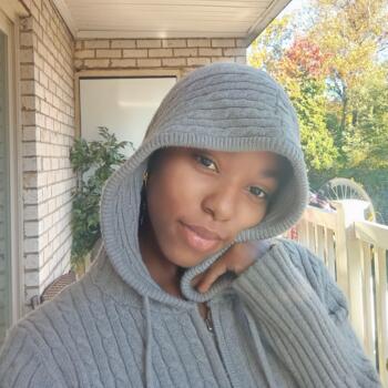 Babysitter in Temple Hills: TheSixSquad