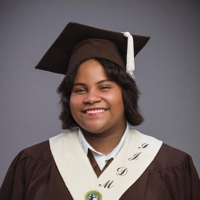 Niñera en Panamá: Adriana