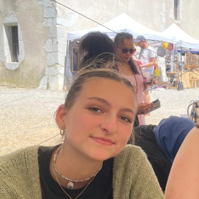 Babysitter in Rochefort: Garance