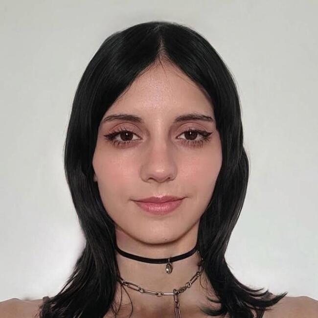 Babysitter in Buenos Aires: Milagros