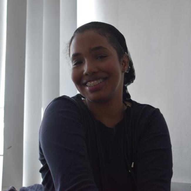 Babysitter in London: Anisa