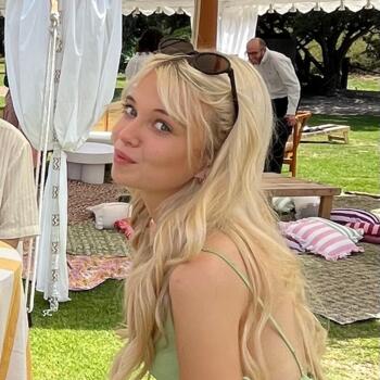 Babysitter in Auckland: Georgia