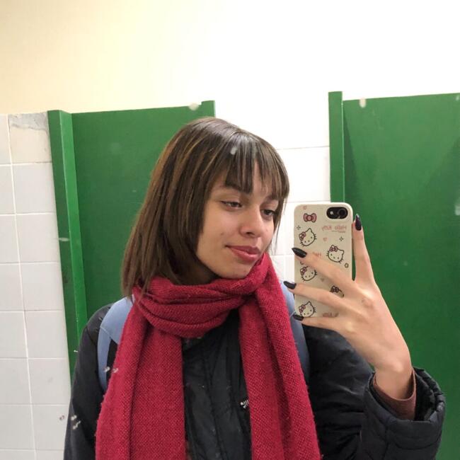 Babysitter in Capivari de Baixo: Sophia