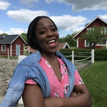 Barnvakt i Enköping: Mbulano