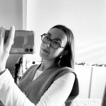 Babysitter in Bricquebec: Noémie