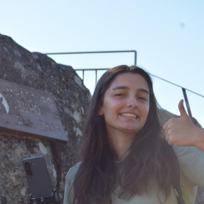 Babysitter in Ovar: Camila