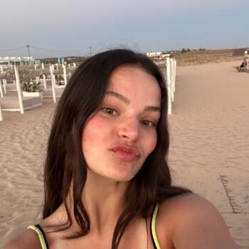 Baby-sitter Mantes-la-Ville: Lou-Anne