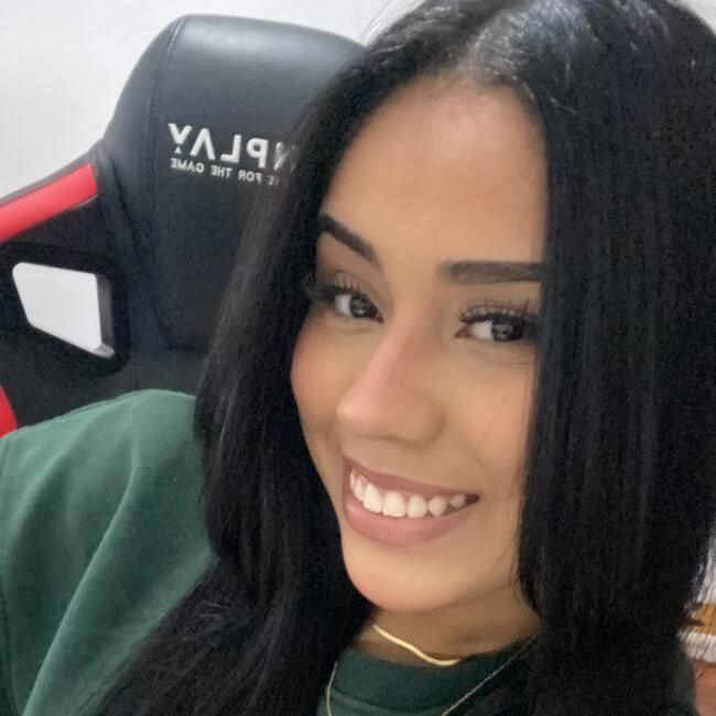Babysitter em Porto: Leticia
