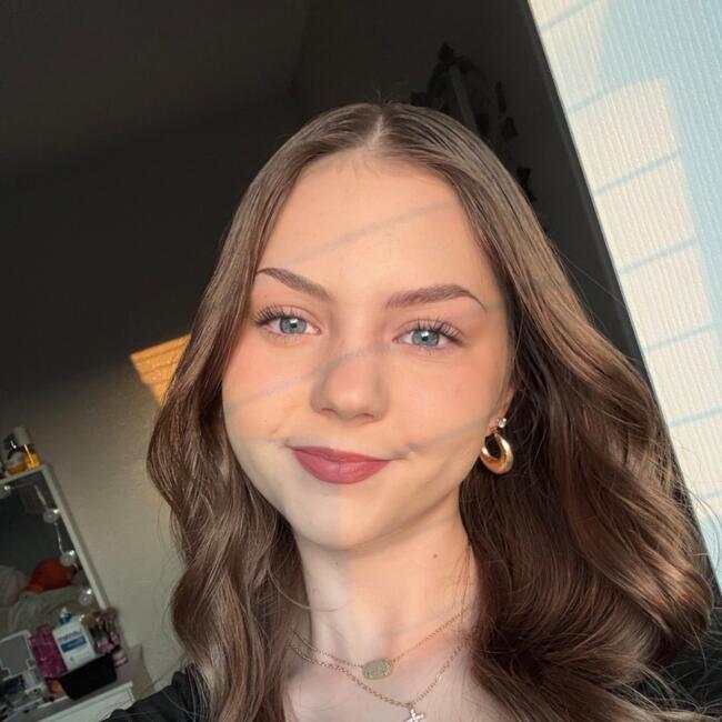 Babysitter in Killeen: Madison