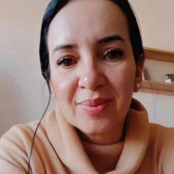 Babysitter in São Mamede de Infesta: Ana