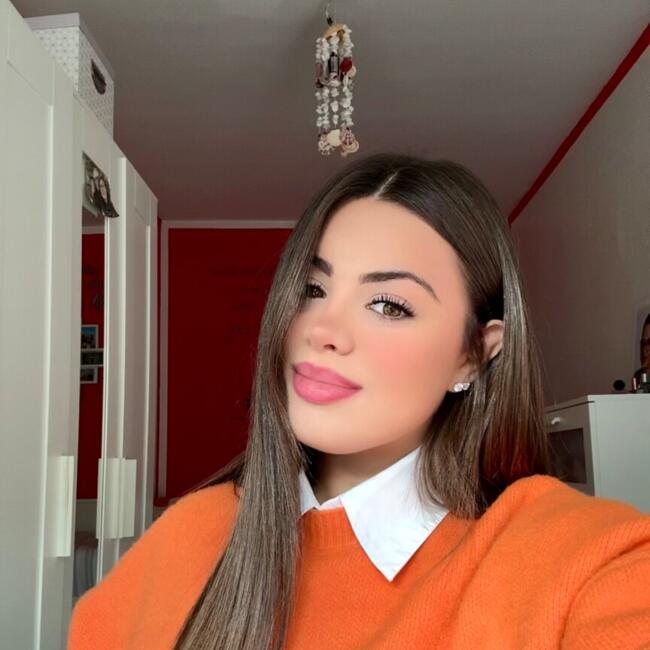 Babysitter in Vittoria: Michela