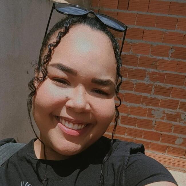 Babá em Limeira: Júlia