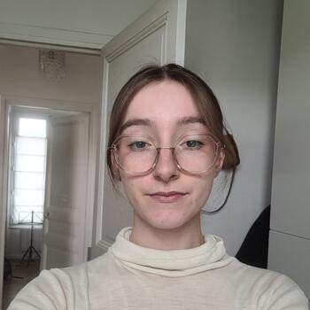 Babysitter in Fontenay-sous-Bois: Julie
