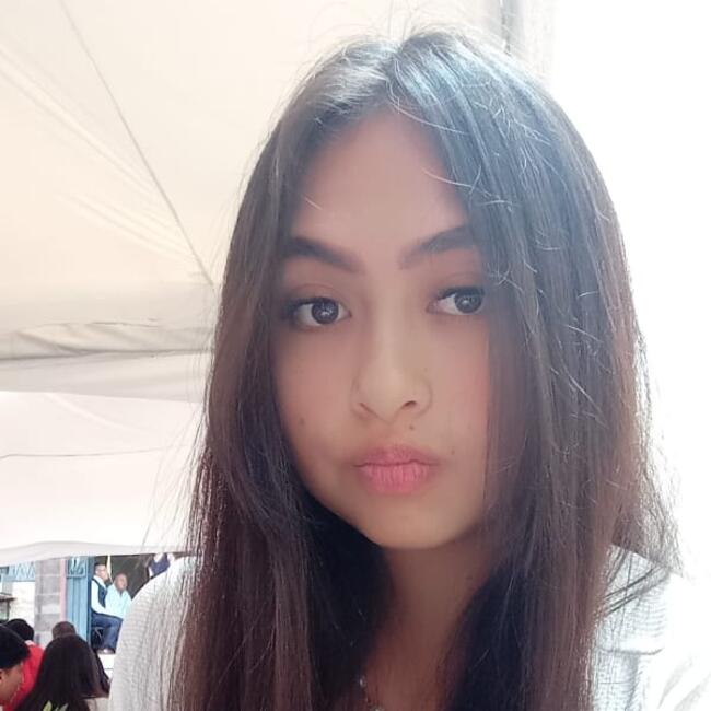 Babysitter in Ambato: Evelyn