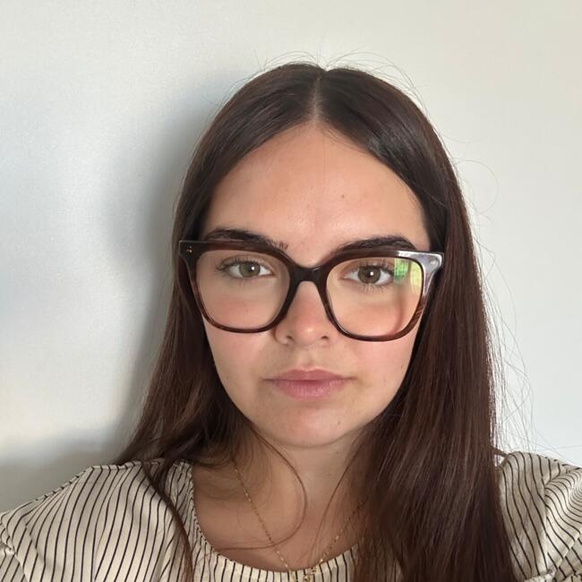 Babysitter in Bordeaux: Léa