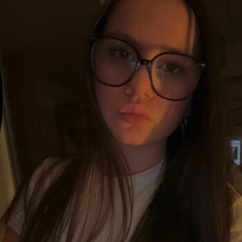 Babysitter Le Lardin-Saint-Lazare: Camille