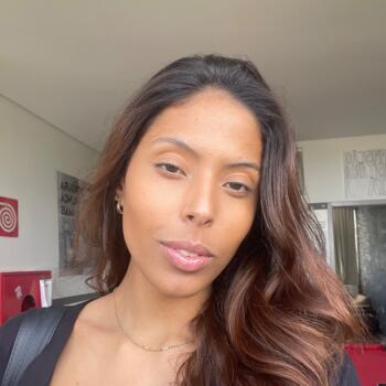 Babysitter in Juiz de Fora: Karen