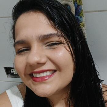 Babysitter Goiânia: Lailla