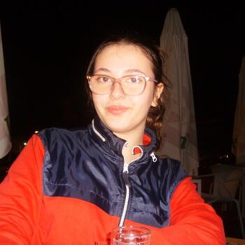 Babysitter Viseu: Ariana