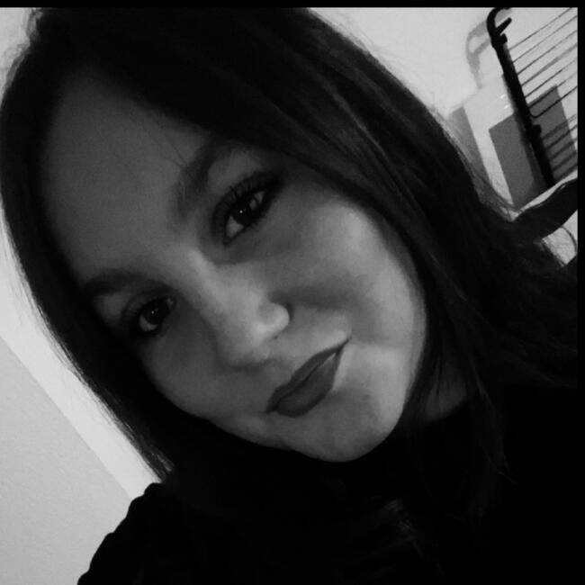 Babysitter in Toulouse: Charlotte