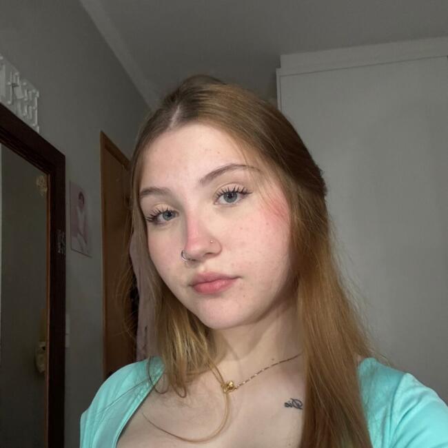 Babá em Piracicaba: Marcela