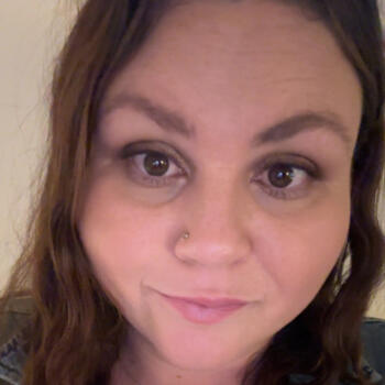 Babysitter Albury: Chloe