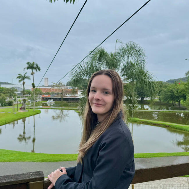 Babá em Joinville: Nathalia