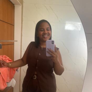 Babysitter in Lauro de Freitas: Micaeli