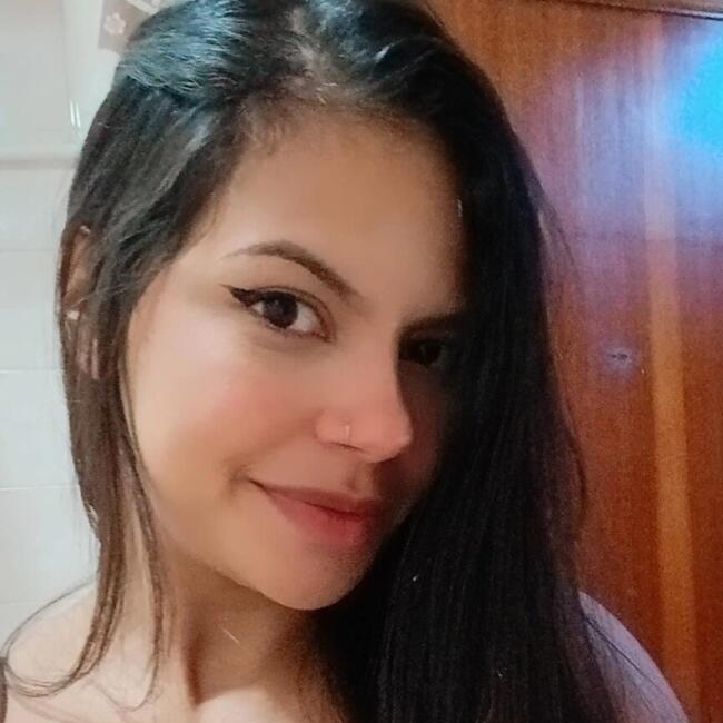 Trabalho de babysitting em Rebordosa: Priscila