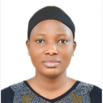 Babysitter Edinburgh: Semihat