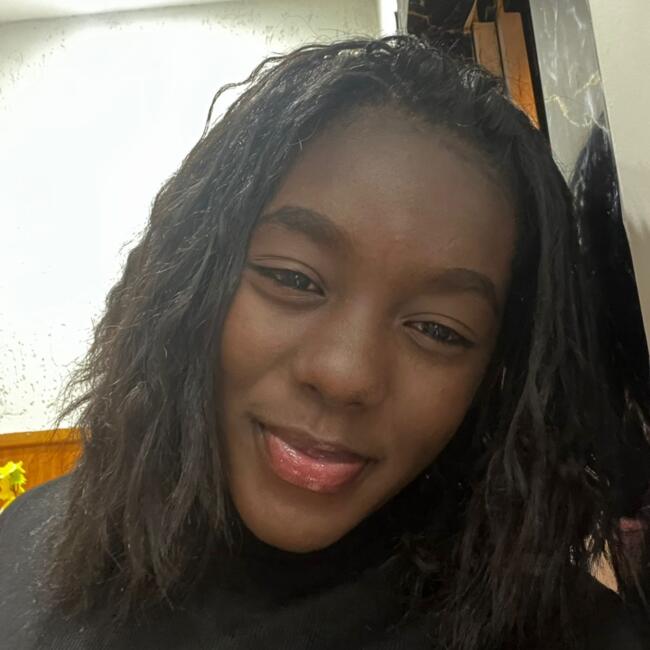 Babá em São João de Meriti: Isabela