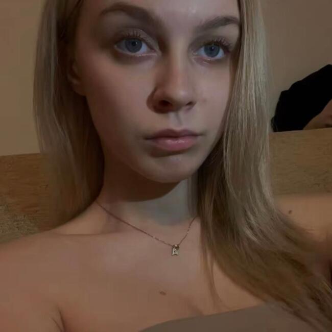 Babysitter in Riga: Amanda