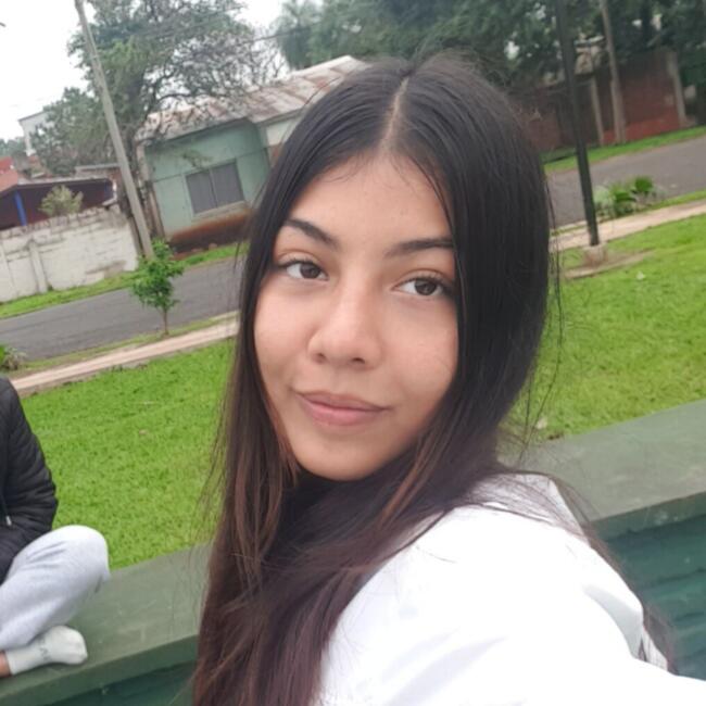 Babysitter in Posadas: Adriana