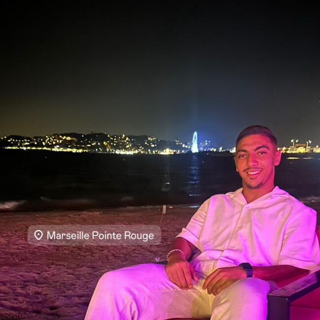 Babysitter in Marseille: Walid