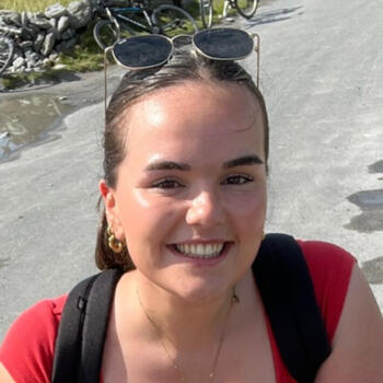 Babysitter in Melbourne: Maeve